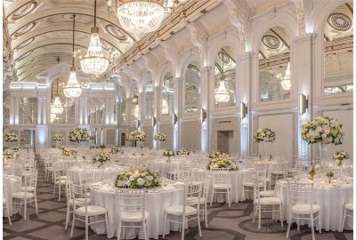 Top 10 Must Have Pieces of Furniture for Any Event Planner